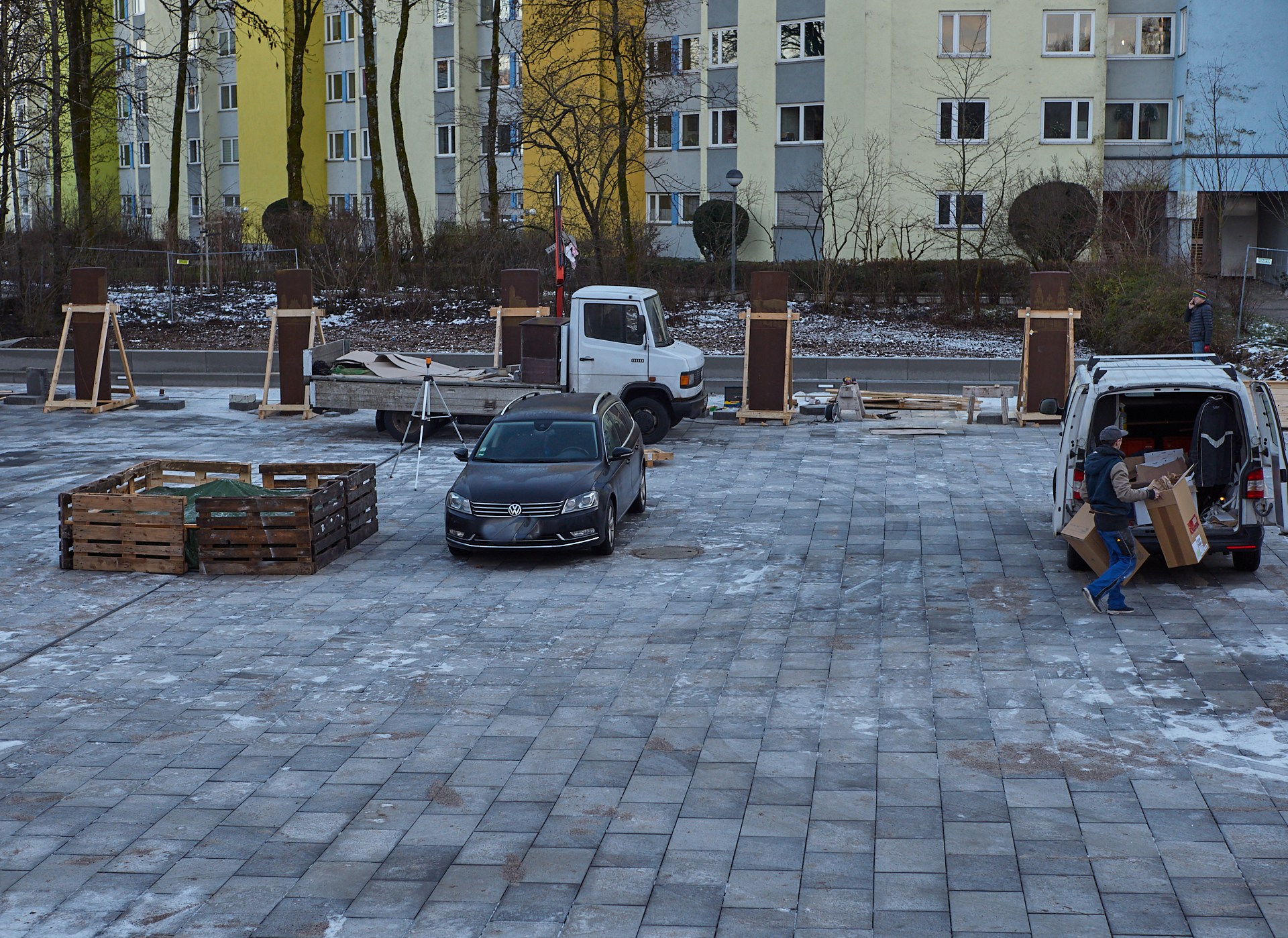 18.12.2018-Ein neuer Altar und ein Kustwerk zum Verweilen von Lutzenberger+Lutzenberger.