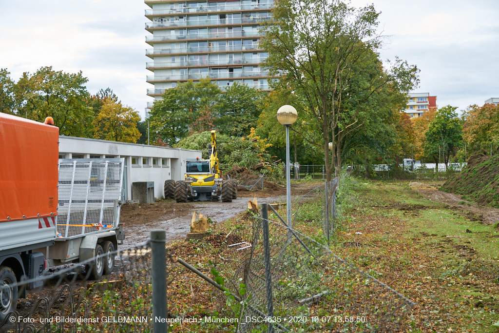 Baustelle Grundschule am Karl-Marx-Ring in Neuperlach.