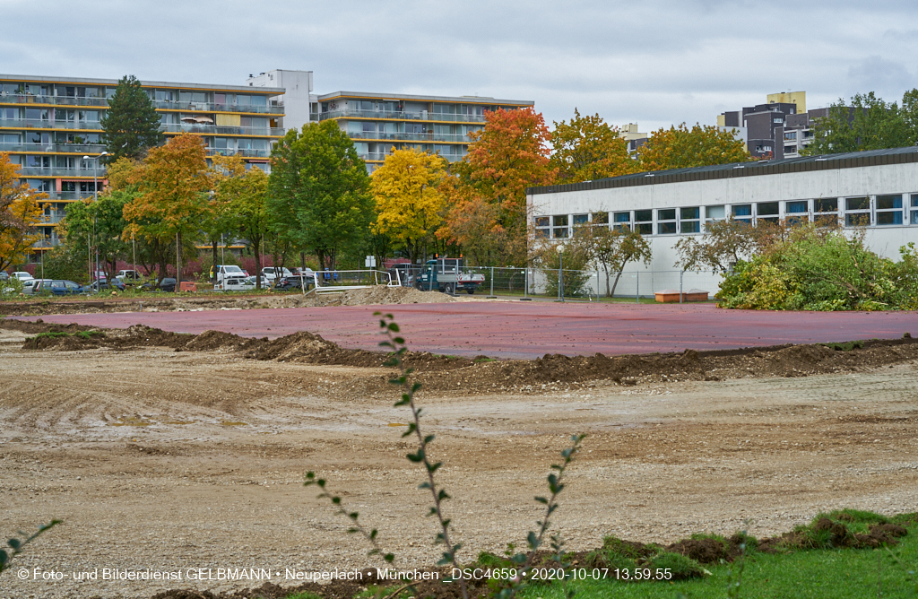 Baustelle Grundschule am Karl-Marx-Ring in Neuperlach.