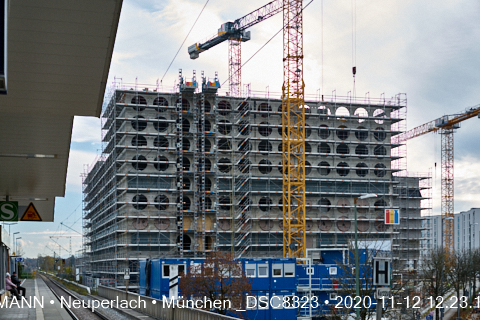 12.11.2020 - R.EVO Boardinghaus - Iconic-Serviced-Apartments Neuperlach