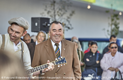 09.09.2009 - unser Einkaufszentrum life im Plettzentrum hat heute eröffnet.