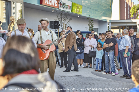 09.09.2009 - unser Einkaufszentrum life im Plettzentrum hat heute eröffnet.