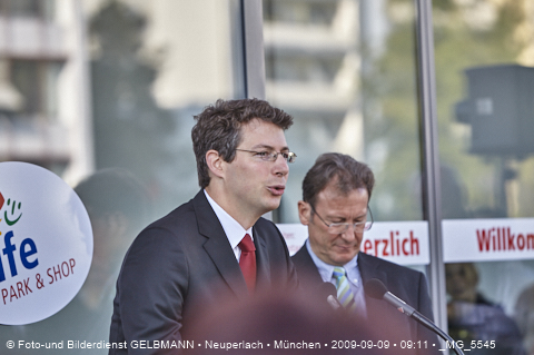 09.09.2009 - unser Einkaufszentrum life im Plettzentrum hat heute eröffnet.