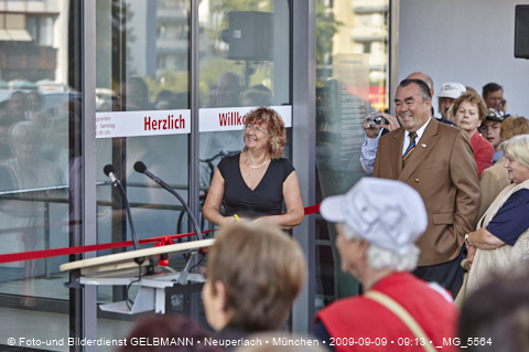 09.09.2009 - unser Einkaufszentrum life im Plettzentrum hat heute eröffnet.