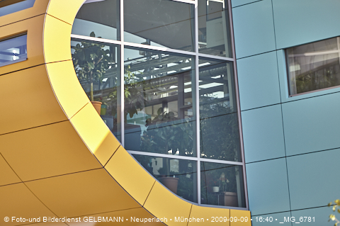 09.09.2009 - unser Einkaufszentrum life im Plettzentrum hat heute eröffnet.