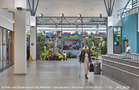 09.09.2009 - unser Einkaufszentrum life im Plettzentrum hat heute eröffnet.