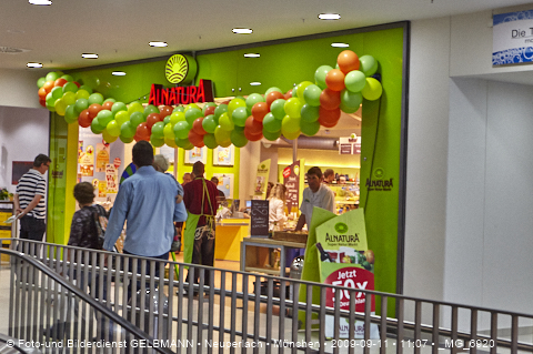 09.09.2009 - unser Einkaufszentrum life im Plettzentrum hat heute eröffnet.