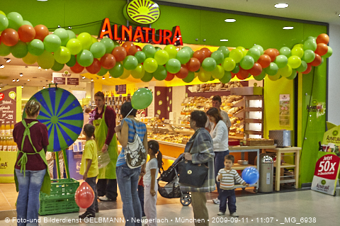 09.09.2009 - unser Einkaufszentrum life im Plettzentrum hat heute eröffnet.