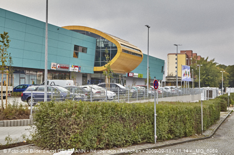 09.09.2009 - unser Einkaufszentrum life im Plettzentrum hat heute eröffnet.