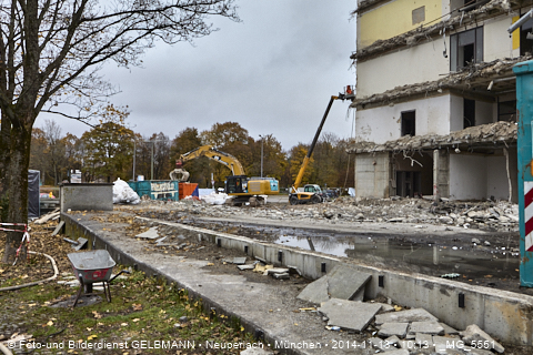 13.11.2014 - Abriss des Bürohaus am Peschelanger 3
