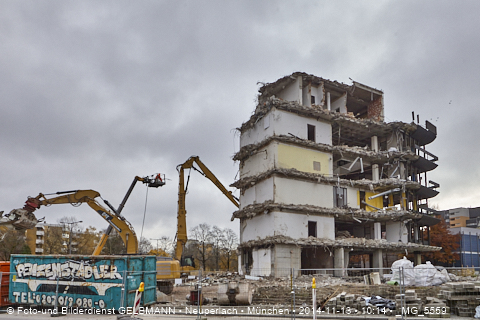 13.11.2014 - Abriss des Bürohaus am Peschelanger 3