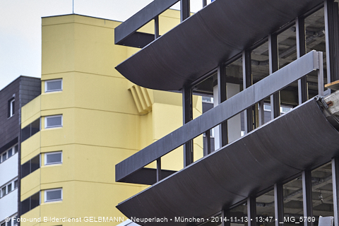 13.11.2014 - Abriss des Bürohaus am Peschelanger 3