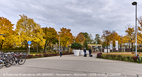 20.10.2025 - REVO, Siemens, Carl-Wery, S-Bahn, Neuperlach-Süd