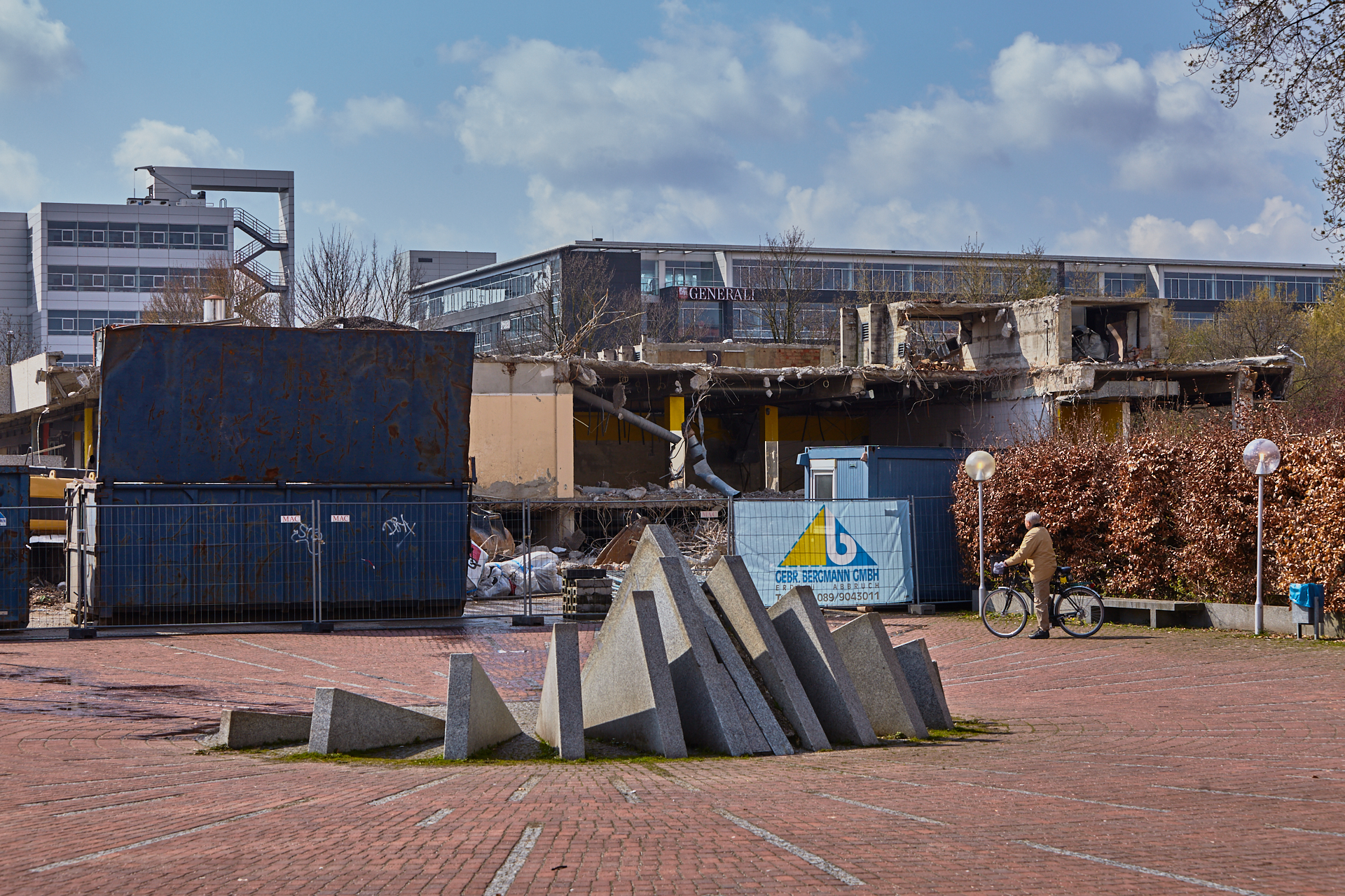 Plettzentrum-Abrissarbeiten am 17.04.2012