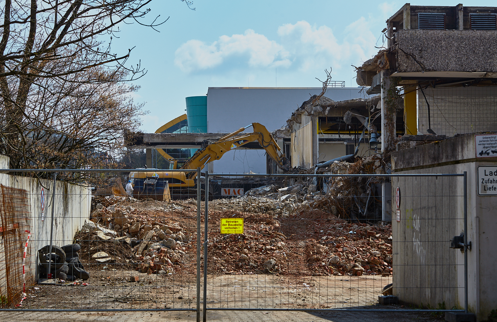 Plettzentrum-Abrissarbeiten am 17.04.2012