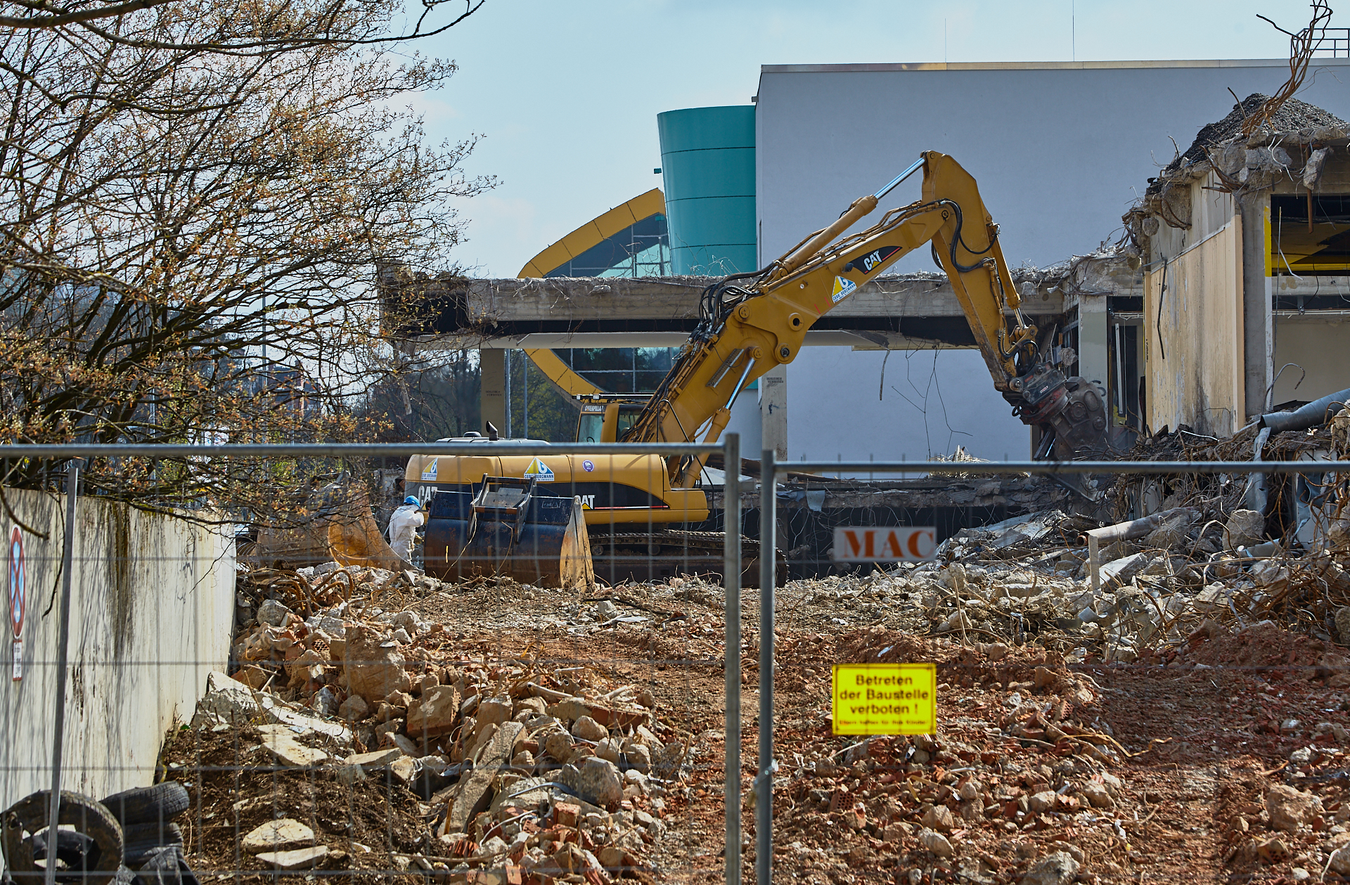 Plettzentrum-Abrissarbeiten am 17.04.2012