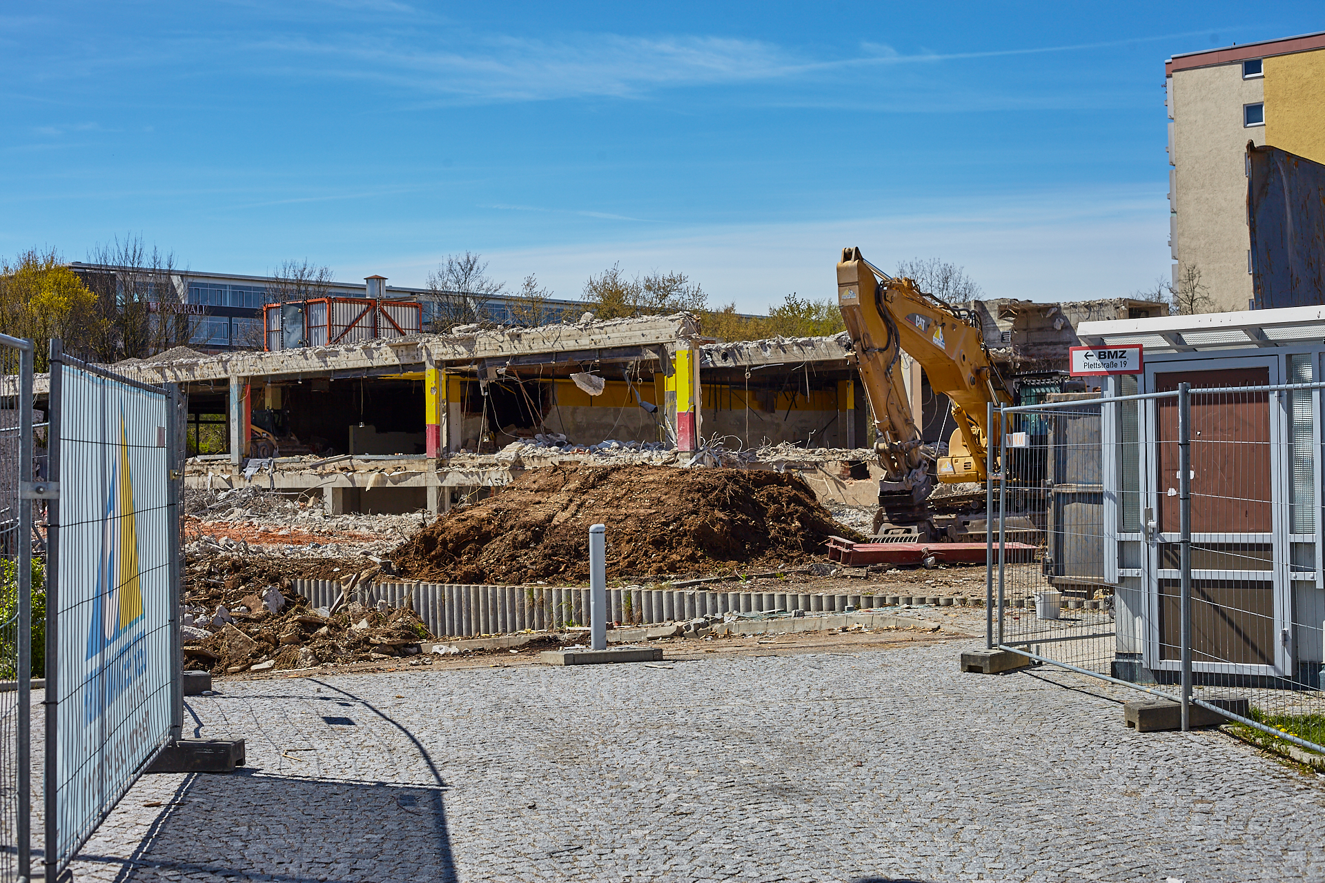 Neuperlach-Baustelle Plettzentrum im 25.04.2014