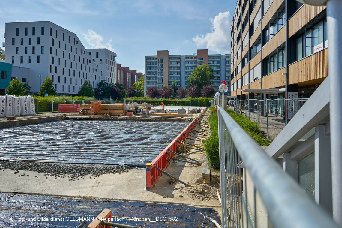 14.09.2021 - Baustelle Plettzentrum in Neuperlach