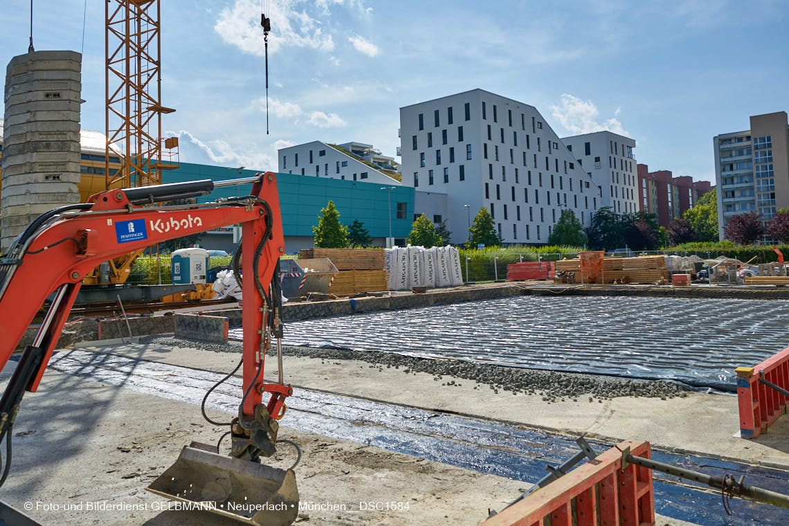 14.09.2021 - Baustelle Plettzentrum in Neuperlach
