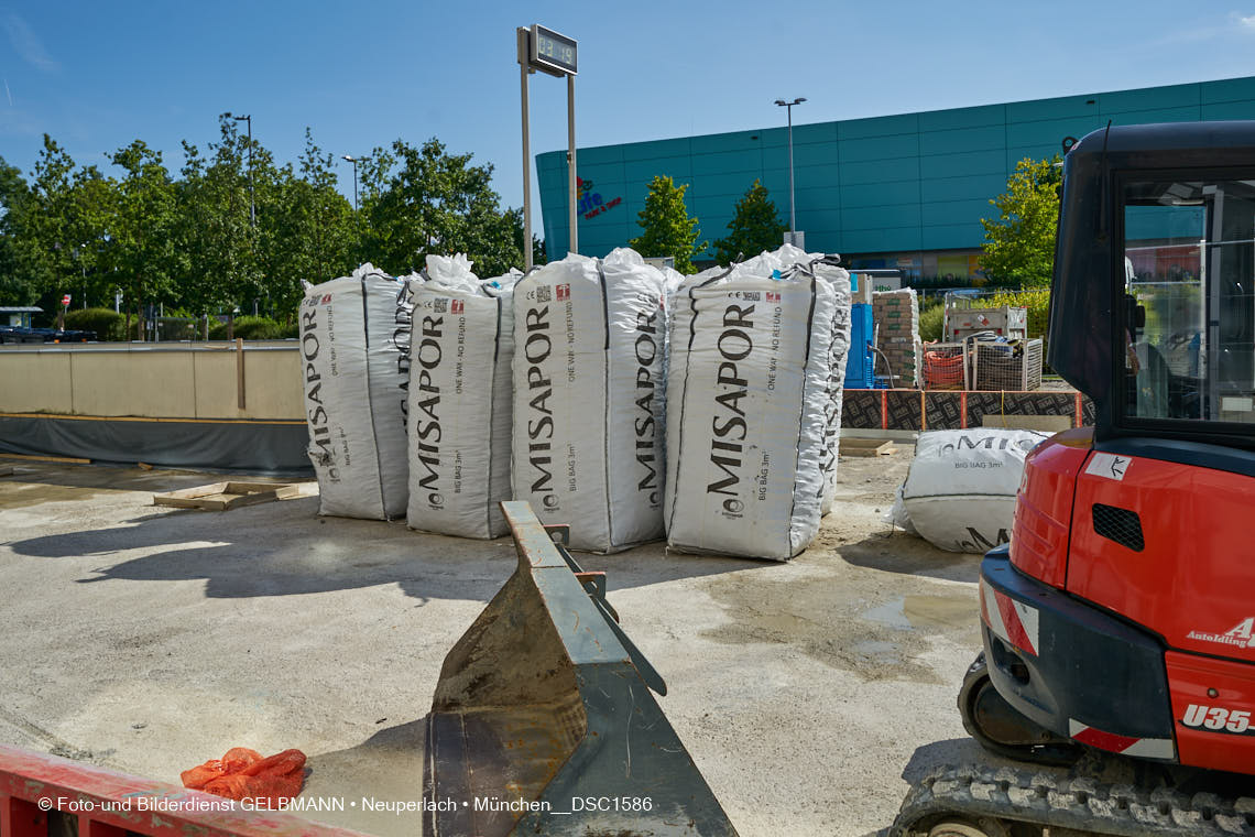 14.09.2021 - Baustelle Plettzentrum in Neuperlach