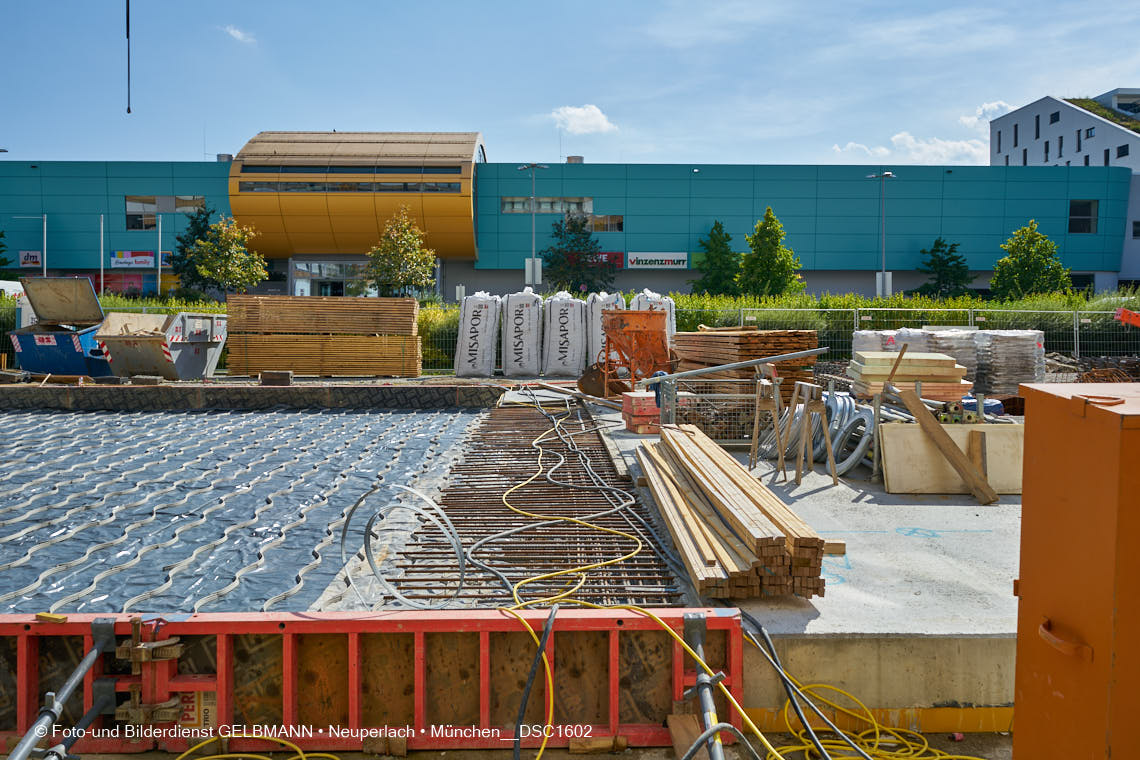 14.09.2021 - Baustelle Plettzentrum in Neuperlach