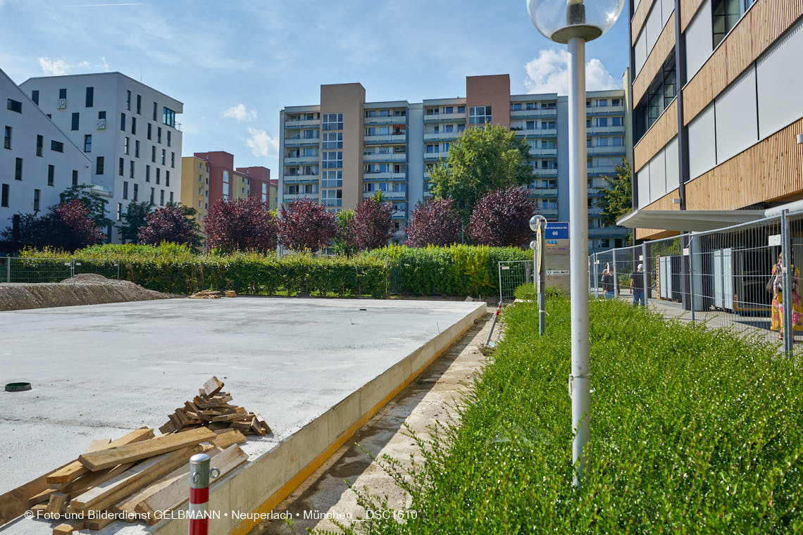 14.09.2021 - Baustelle Plettzentrum in Neuperlach