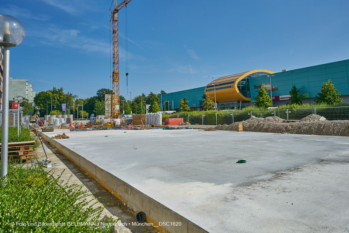 14.09.2021 - Baustelle Plettzentrum in Neuperlach