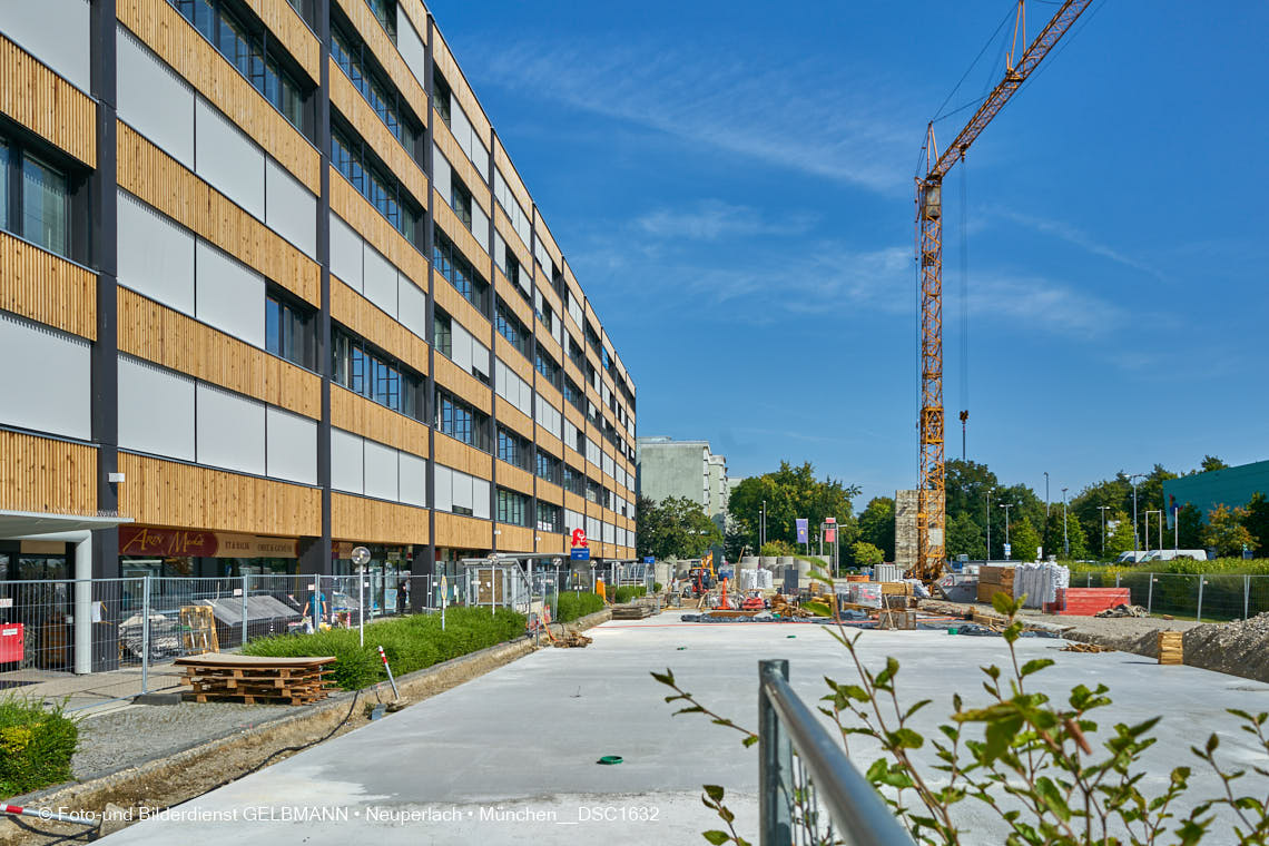 14.09.2021 - Baustelle Plettzentrum in Neuperlach