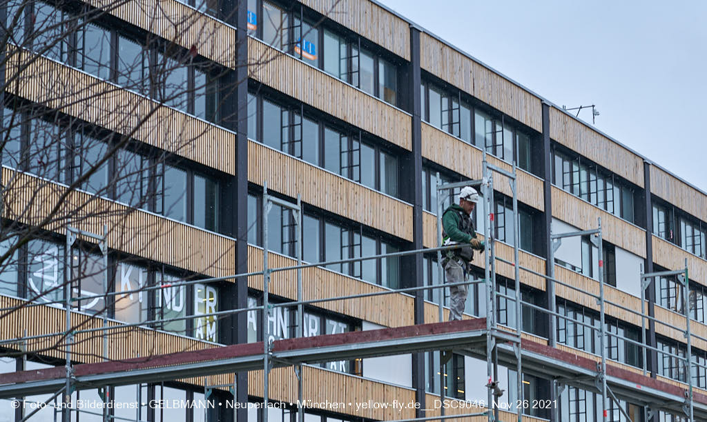 26.11.2021 - Baustelle Plettzentrum zur Montessori Schule in Neuperlach