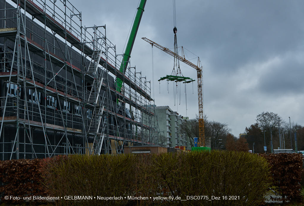 16.12.2021 -Holzmodulen für den Neubau der Internationale Montessorischule