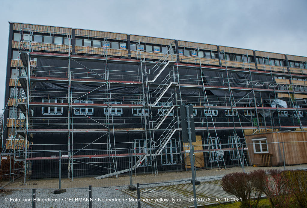 16.12.2021 -Holzmodulen für den Neubau der Internationale Montessorischule