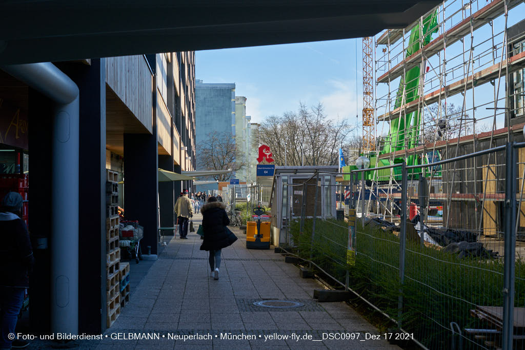 17.12.2021 - Baustelle zur Internationale-Montessorischule in Neuperlach
