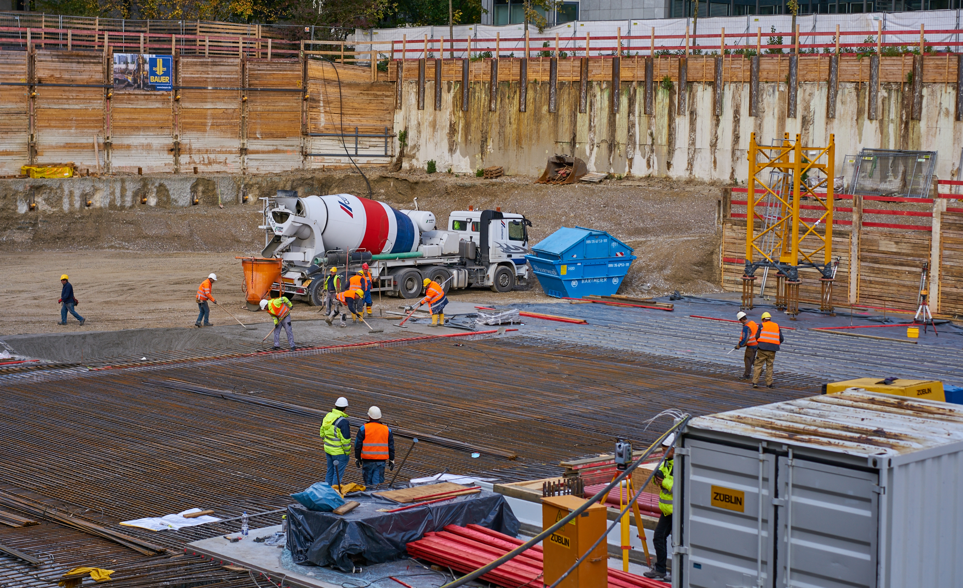 NEUPERLACH, PEP-BAUSTELLE - ABRISS UND NEUBAU