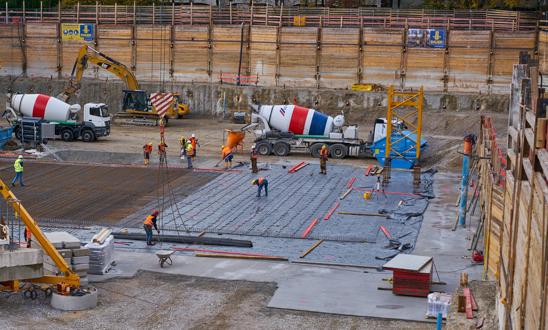 NEUPERLACH, PEP-BAUSTELLE - ABRISS UND NEUBAU